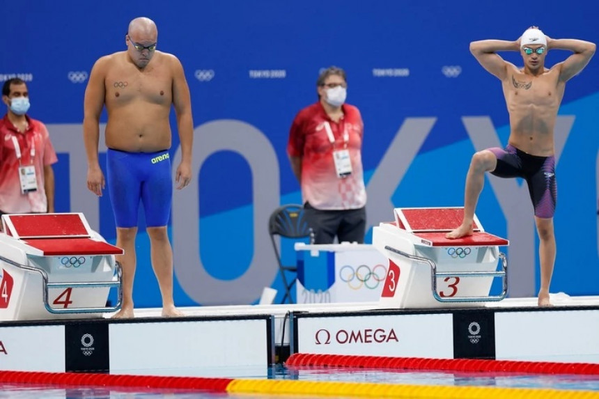 Хит у Токију: Пливач који је одушевио све такмичаре