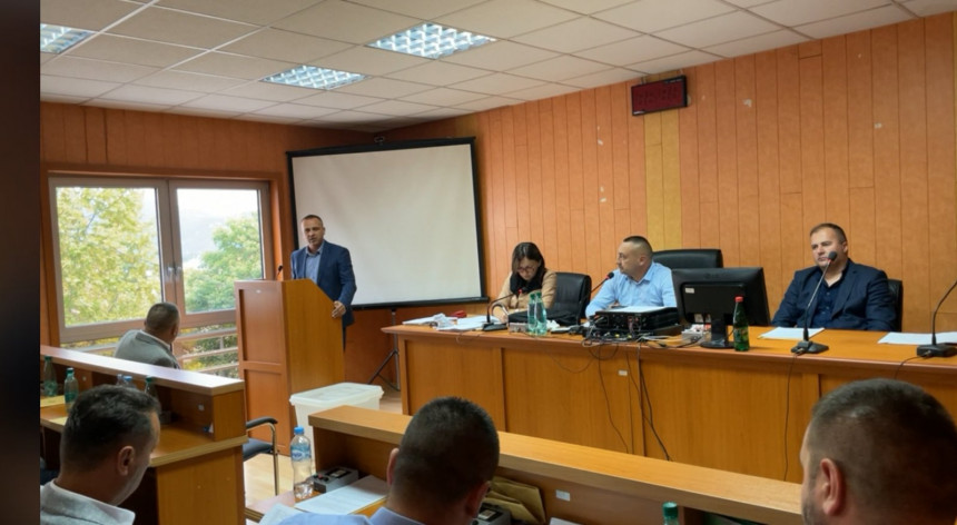 Rasulo: SNSD u Bratuncu izgubio skupštinsku većinu