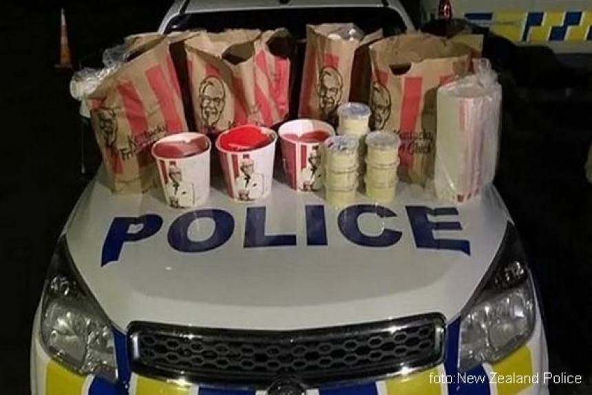 Policija uhapsila dve osobe zbog švercovanja hrane!
