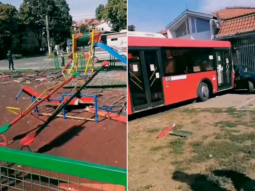 Ево како је возач изгубио контролу над аутобусом (ВИДЕО)