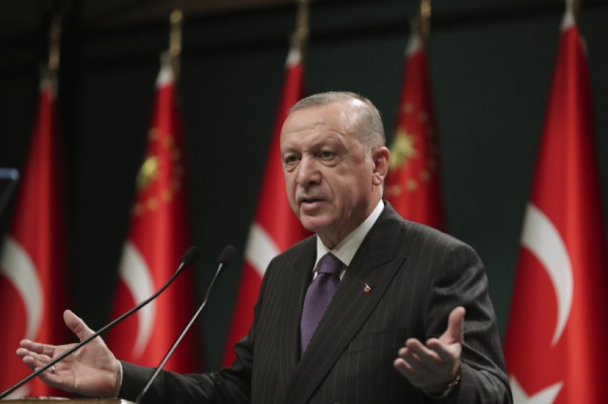 Ердоган наредио протјеривање десет амбасадора