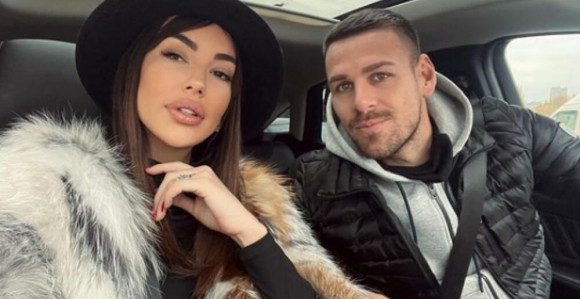 Гобеља за Каћин порођај дао 4000 евра, певачица одабрала најскупљи пакет!