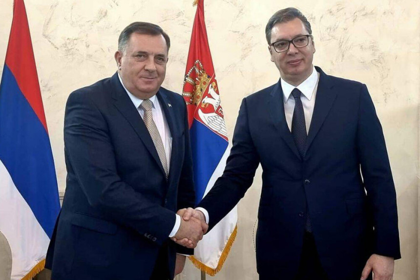 Vučić poručio Dodiku: Vratite se u institucije BiH