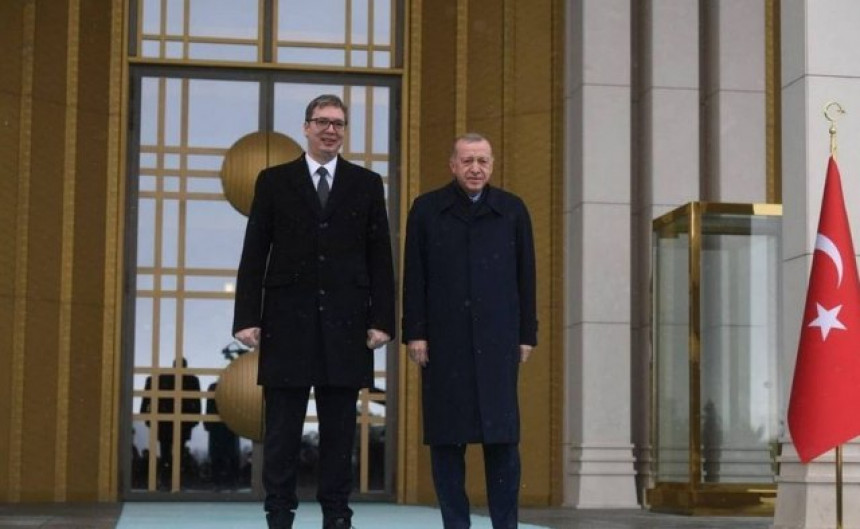 Свечани дочек: Вучић се састао са Ердоганом