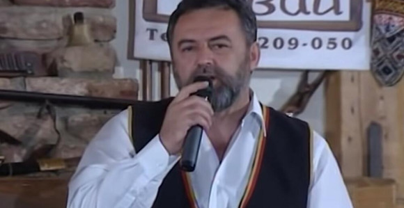 Сахрањен Јовица Пуповац, колеге и пријатељи испратили певача!