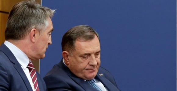 "Не насједајте на преварантске флоскуле Додика"