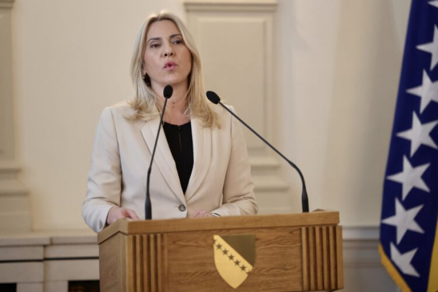 Željka Cvijanović imenovala deset članova kabineta