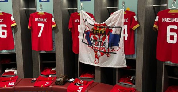 FIFA: Istraga zbog sporne zastave u svlačionici Srbije