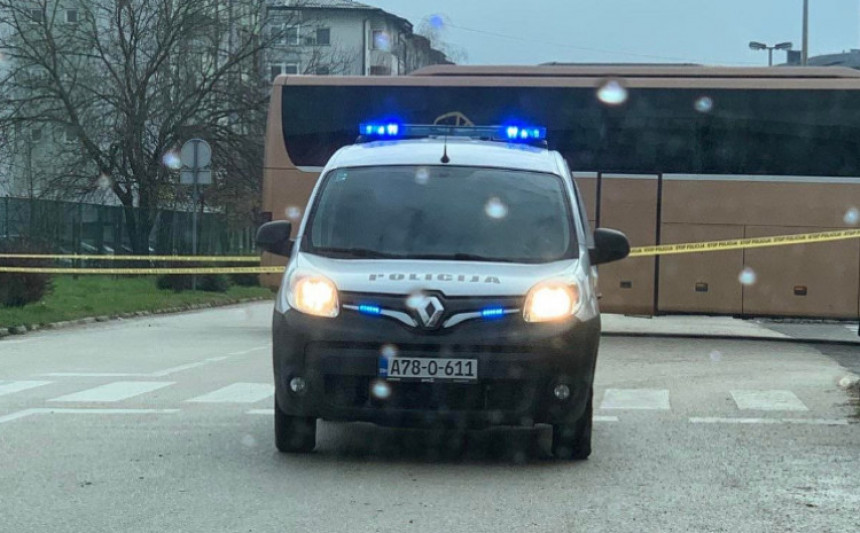 Autobus udario ženu, preminula na licu mjesta