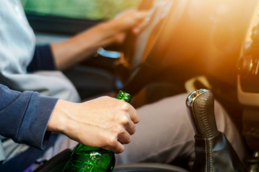 Будва: Бјелорус возио са 3,74 промила алкохола