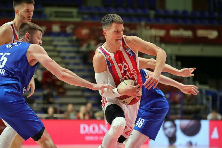 Košarkaši Zvezde pobijedili večeras Budućnost