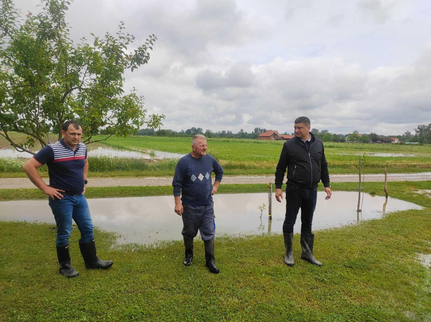 "Ovako se ne može više živjeti i nema budućnosti" (VIDEO)