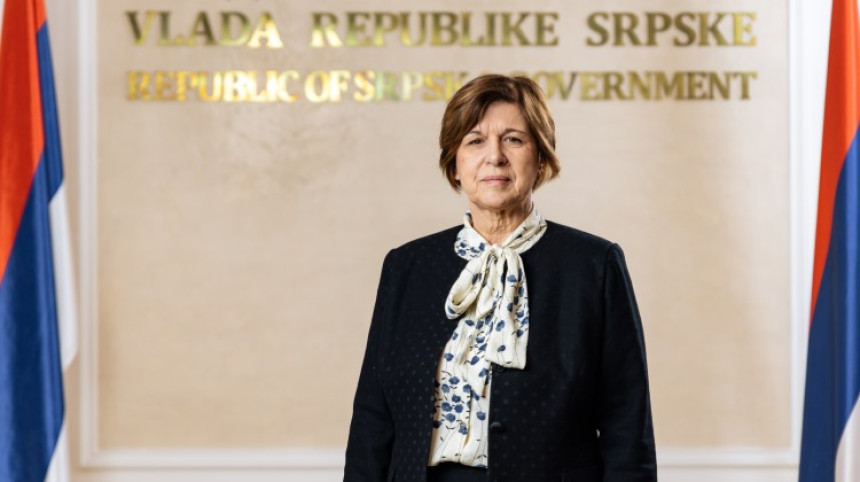 Нема новца за повећање плата просвјетарима
