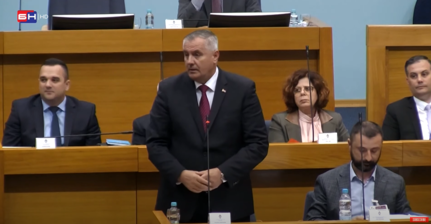Премијер потврдио: Федерација БиХ боља од Српске