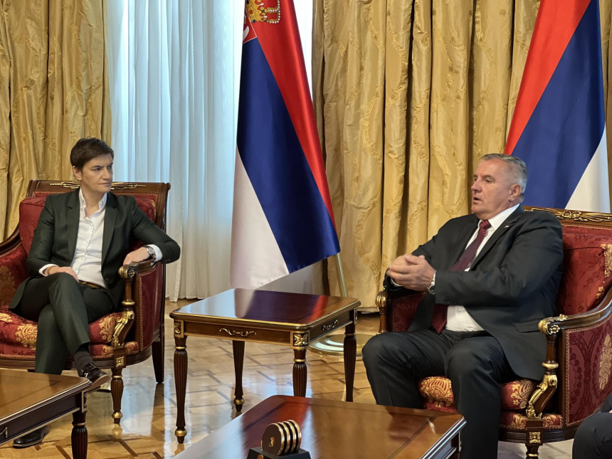 BL: Sastanak Viškovića i Brnabićeve