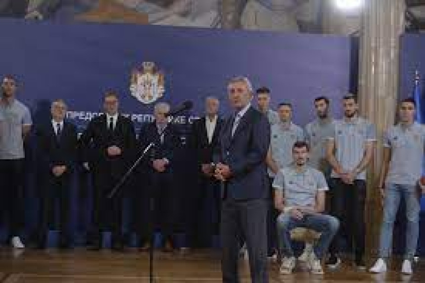 Пешић: Играмо за Србију, за наш народ и навијаче
