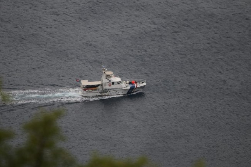 Dubrovnik: Kajaci se prevrnuli, potraga za ljudima
