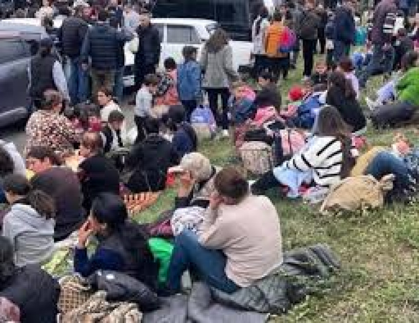 Половина Јермена напустила Нагорно-Карабах