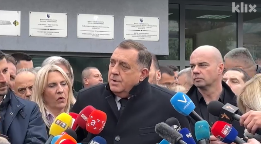 Odgođeno ročište, Sud odbio zahtjev da se Dodiku sudi u Banjaluci