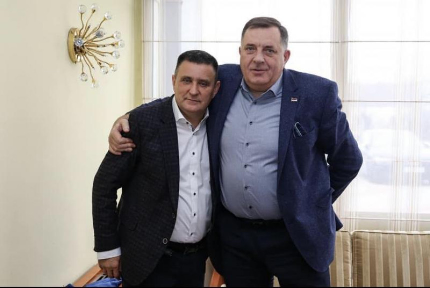 Direktor dijeli milione Prointeru i Siriusu 2010