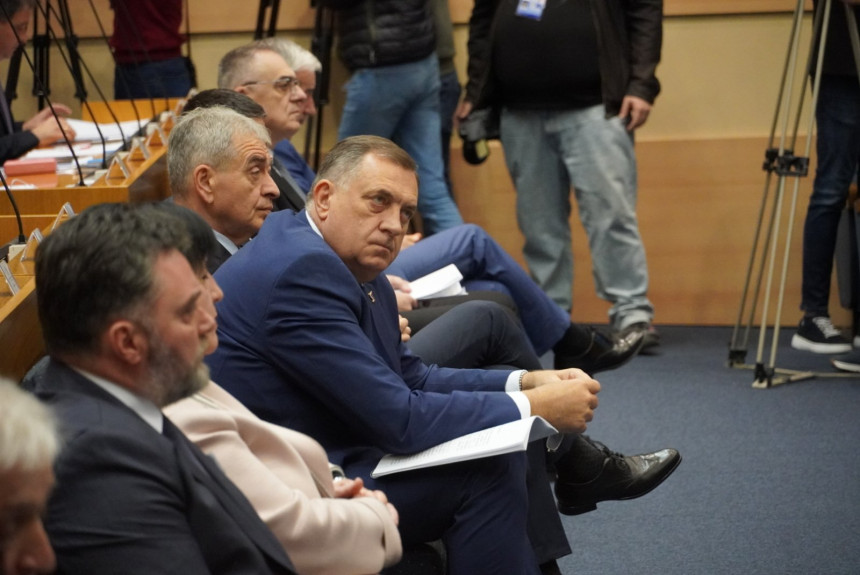 Srpska sve izolovanija, ko su nam stvarni prijatelji?
