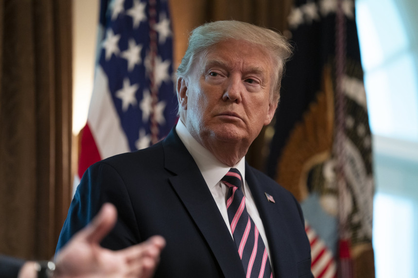 Трамп: До избора може избити трећи свјетски рат