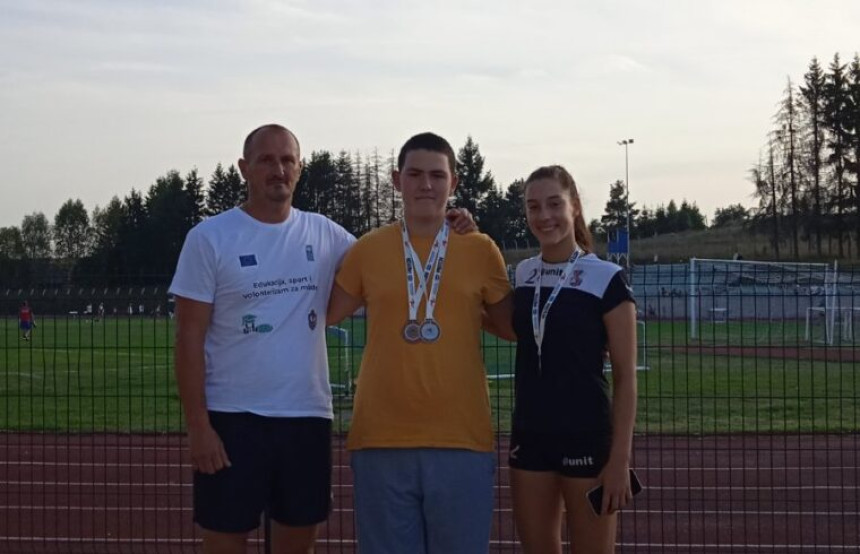 Sjajni rezultati atletičara iz Gacka, osvojili tri medalje