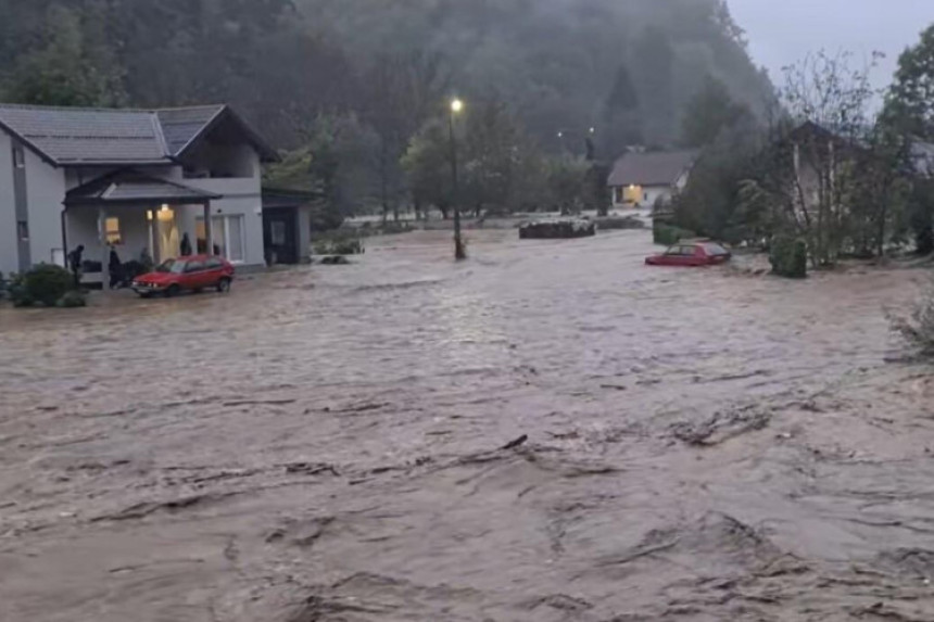 Цивилна заштита: Фојница без срује и воде за пиће