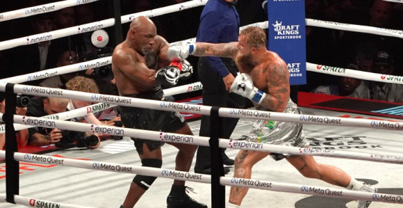 Čelični Majk ispisao istoriju, ali sad bez pobjede