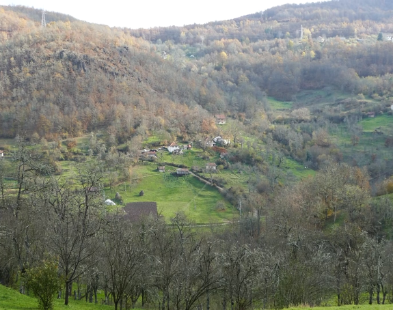 Domaćini kazan založe u Srbiji, a rakija poteče u BiH