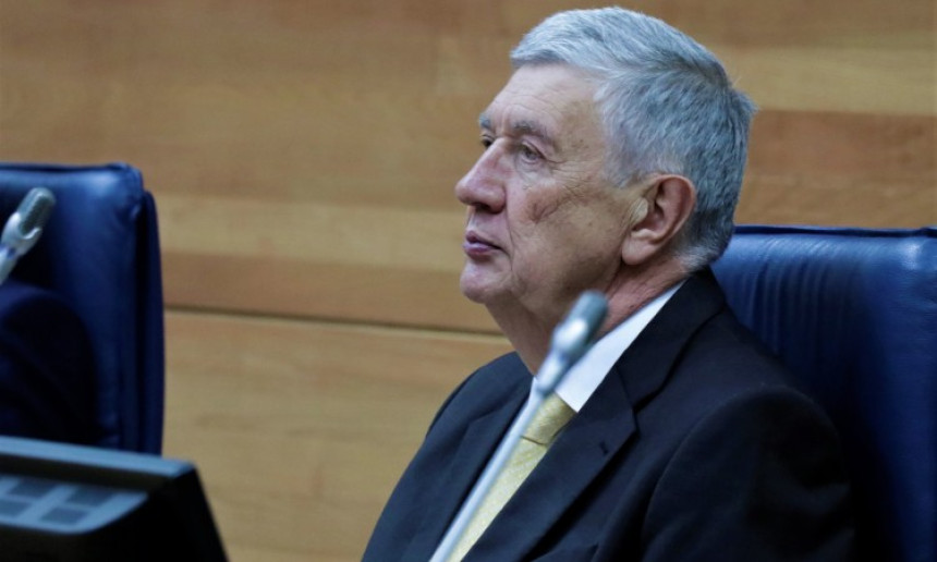 Представнички дом смијенио Небојшу Радмановића