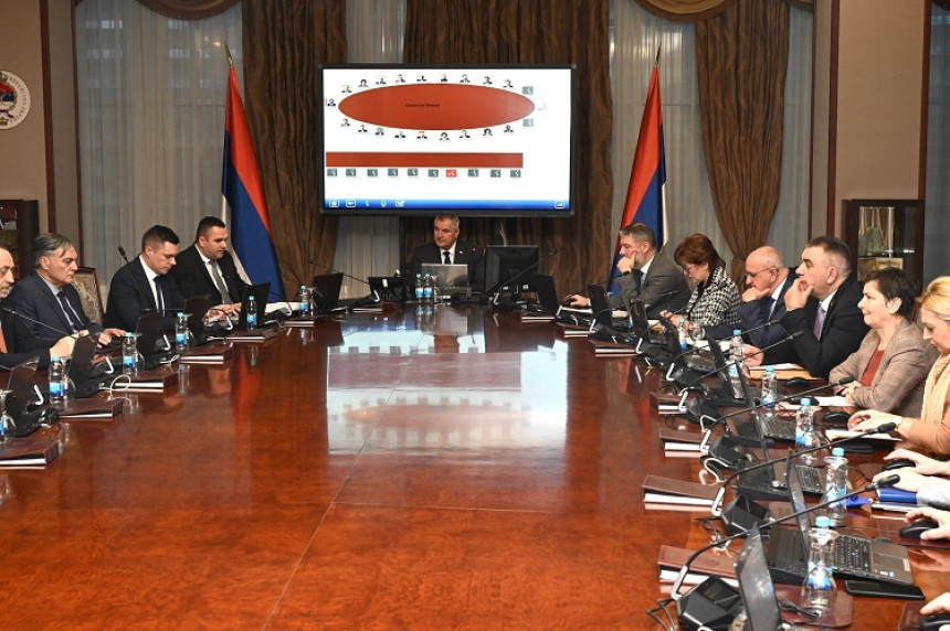 Влада задужила "ГАС-РЕС" да преговора са „Цомсар Енергy Гроуп Лимитед" Никозија у вези са откупом удјела у "Цомсар Енергy РС"