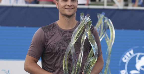 Kecmanović osvojio ATP turnir u Delrej Biču