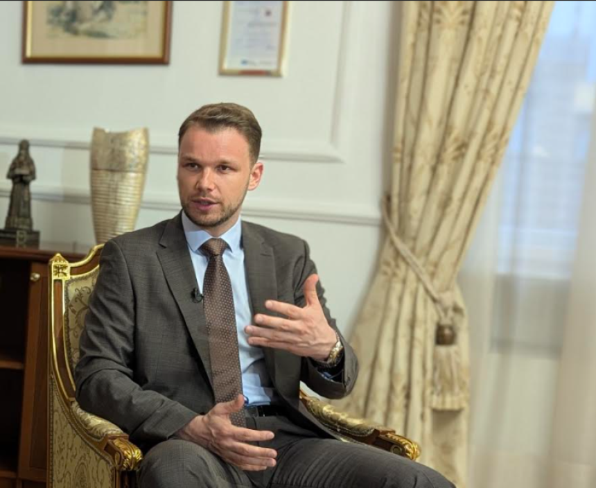 Država mora pokazati da je jača od bilo kog pojedinca, ma kako se on zvao! (VIDEO)