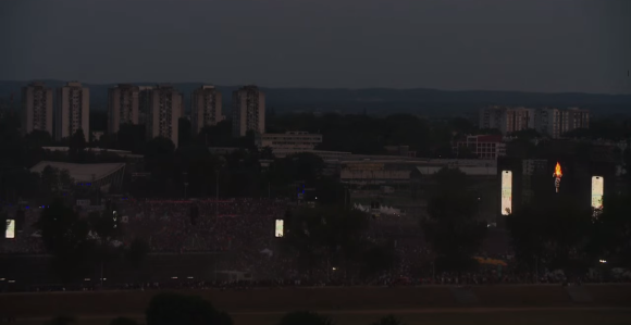 Zagrebački Hipodrom prepljavljen fanovima Tompsona