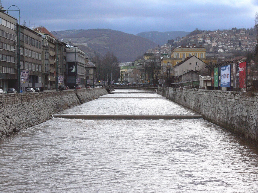 Pronađeno tijelo muškarca u Miljacki kod Sarajeva