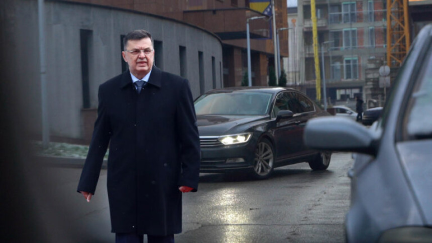 Direktor UIO BiH Zoran Tegeltija na Manjači imao saobraćajnu nesreću: Prebačen u UKC RS
