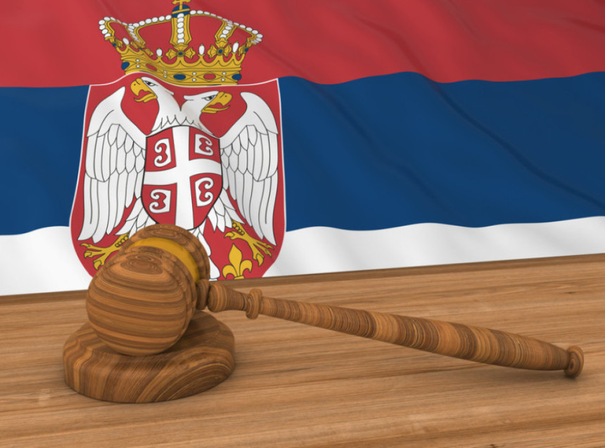 Подигнута оптужница против Весића и 12 особа за надстрешницу