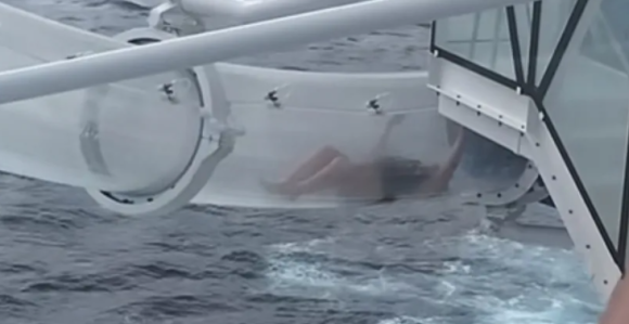 Снимак жене која се заглавила у тобогану на крузеру узнемирио многе! (ВИДЕО)