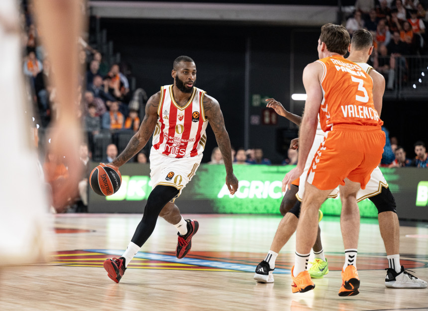 Кошаркаши Црвене звезде поражени у Валенсији