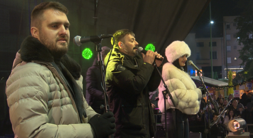 Уз вруће вино и ракију, Бијељинци упловили у 2026.