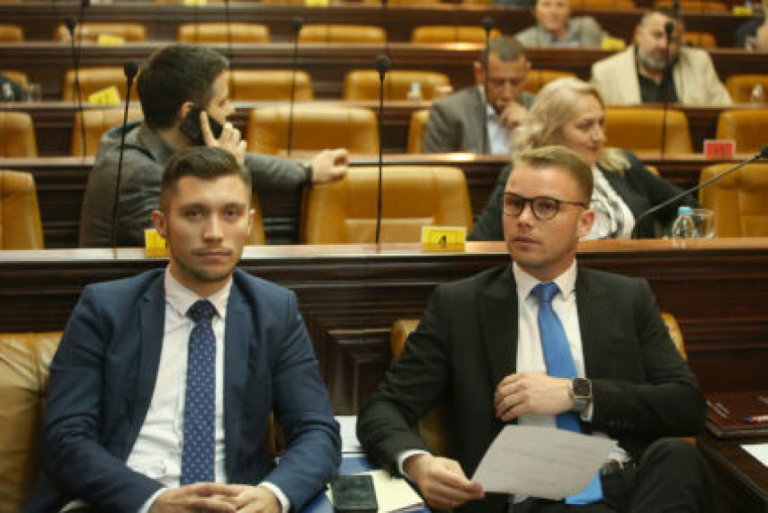 Станивуковић и Кресојевић добили позив за молитвени доручак у САД