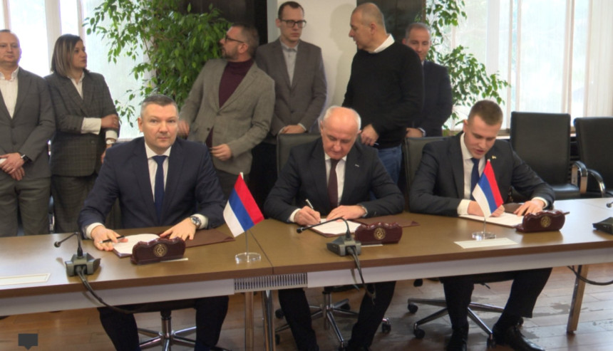 Serdarov traži poništavanje ugovora o prenosu koncesije sa Comsara na RiTE Ugljevik