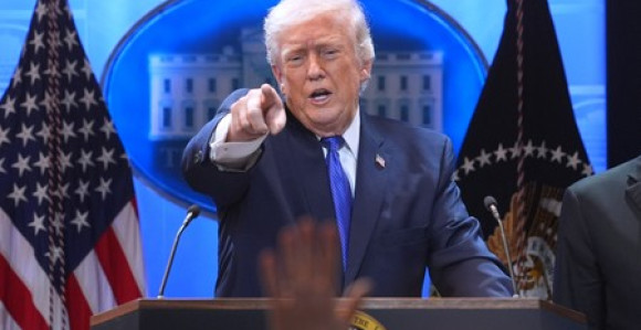 Nove globalne carine SAD od 10 odsto stupile na snagu