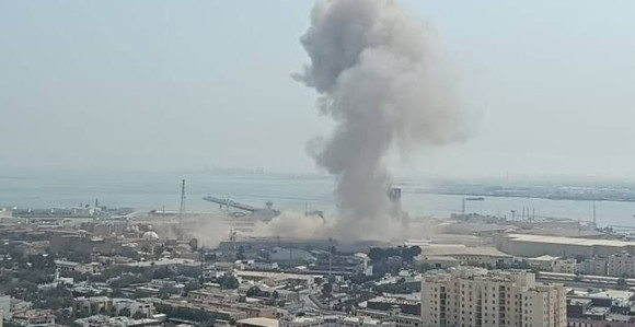 Počela je odmazda: Iran ispalio projektile na Izrael, eksplozije u Kuvajtu i Abu Dabiju