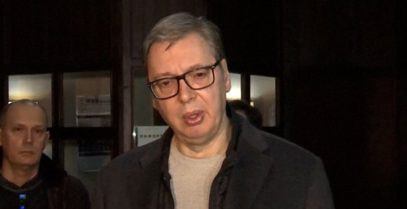 Vučić posjetio Dačića u bolnici