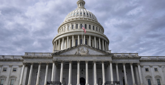 Републиканци у Сенату подржали Трампа, против Ирана