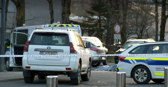 Хаос у Љубљани: Полицајци убили мушкарца на тргу?