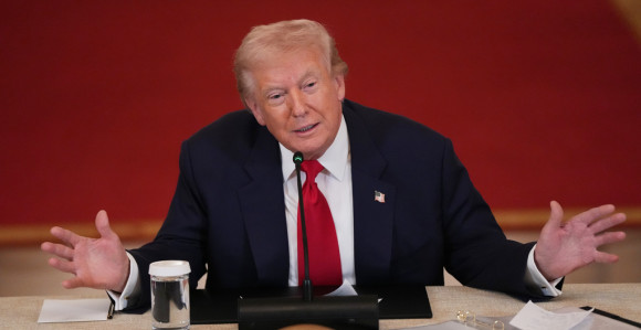 Tramp tvrdi: Iran je žestoko napadnut i primoran da popusti