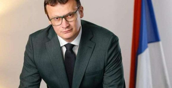 Božović: Čestitam ministrima i predsjedniku Vlade - Neka nam je srećno propadanje!